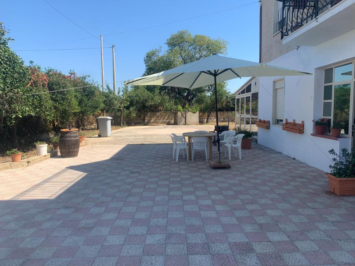 Il Casello Country House Parcheggio Gratuito Шакка Экстерьер фото
